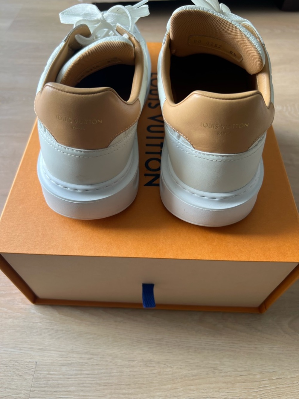 Louis Vuitton Beverly Hills White Monogram Trainers - Size 8.5 euro/9.5 men - Picture 3 of 10
